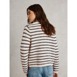 Belle stitchy